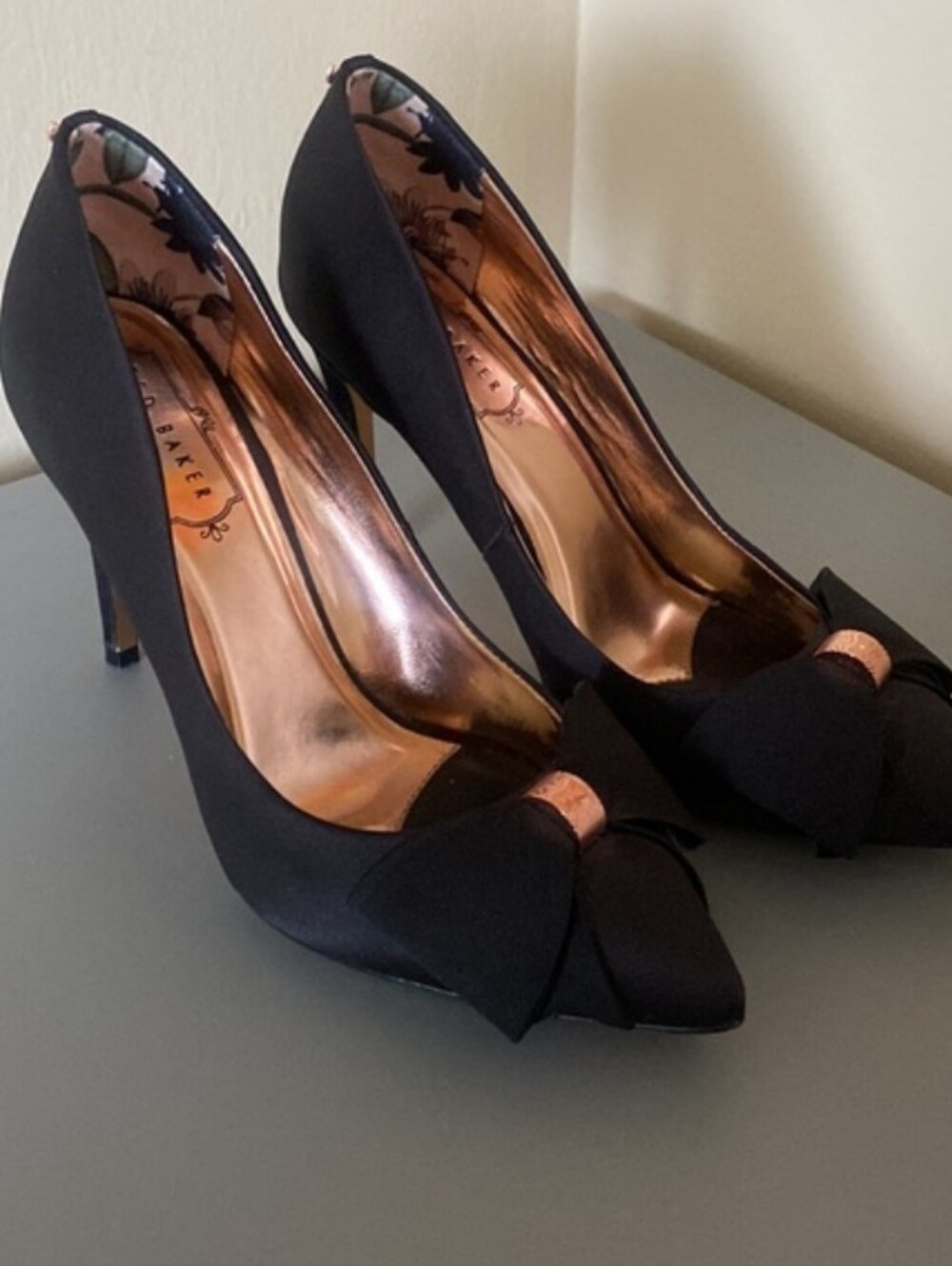 📌Ted Baker Heels Sz 7.5